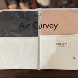 Air Curvey Black and nude tank top 4 pack